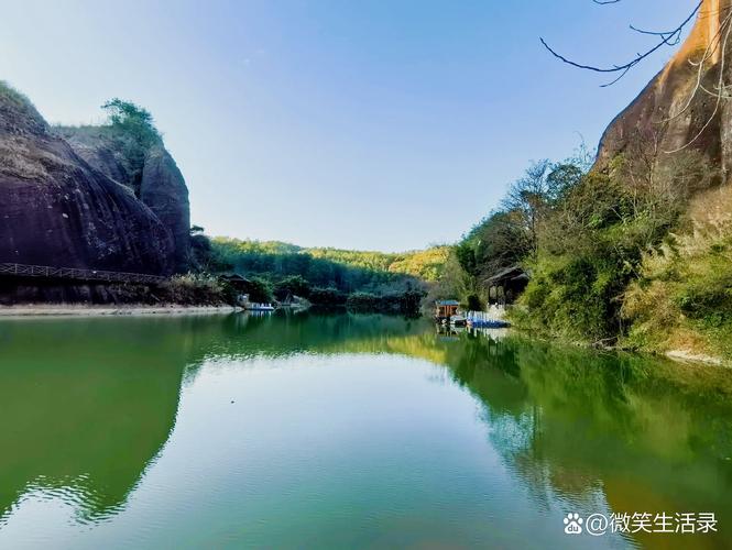 青龙岩震撼体验